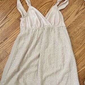 Dress with little sequins.